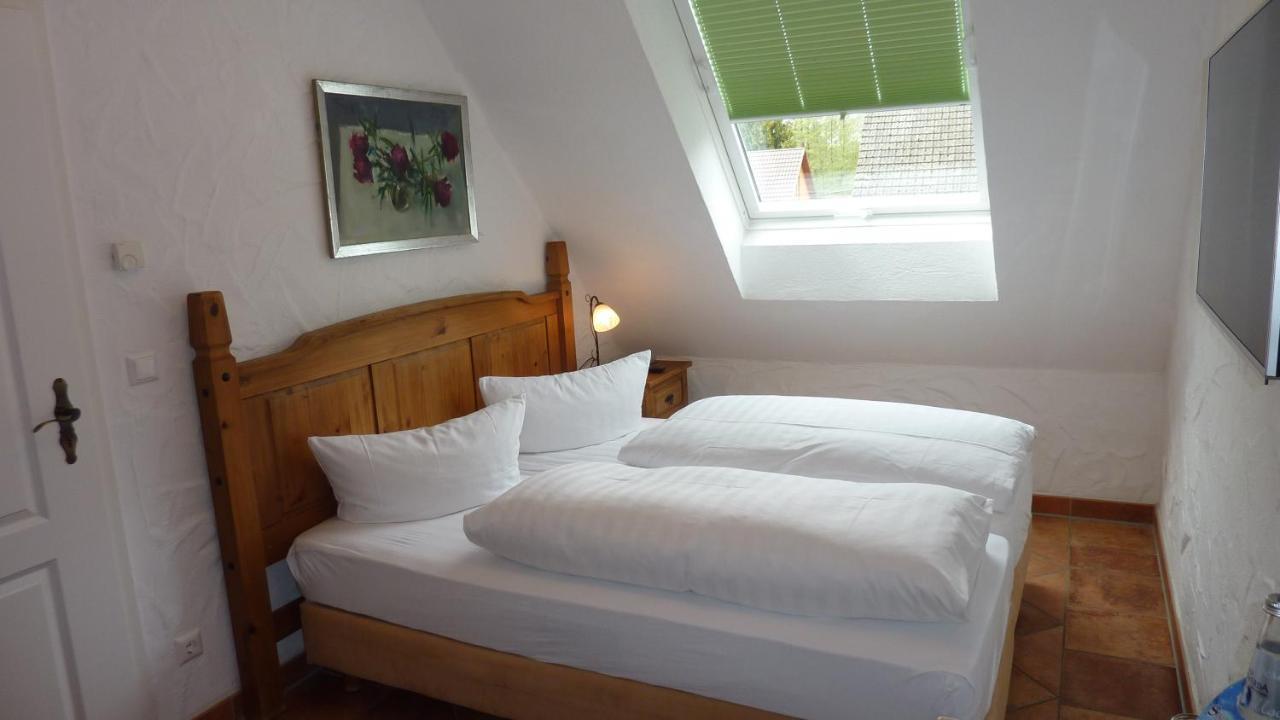 Hotel Zum Schlangenkoenig à Burg  Extérieur photo