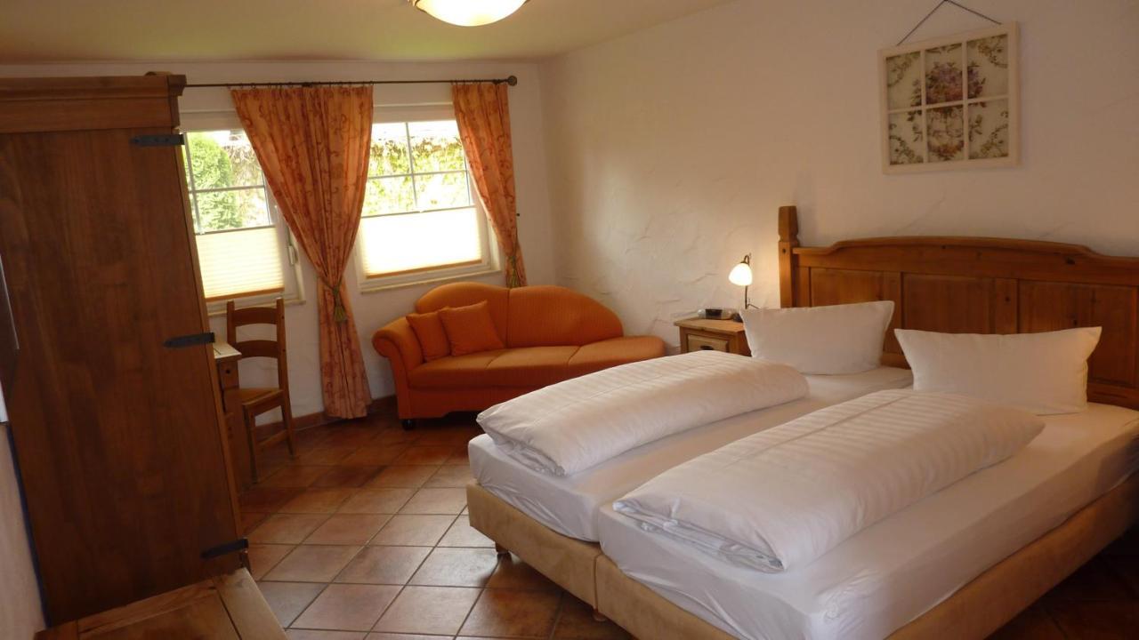 Hotel Zum Schlangenkoenig à Burg  Extérieur photo