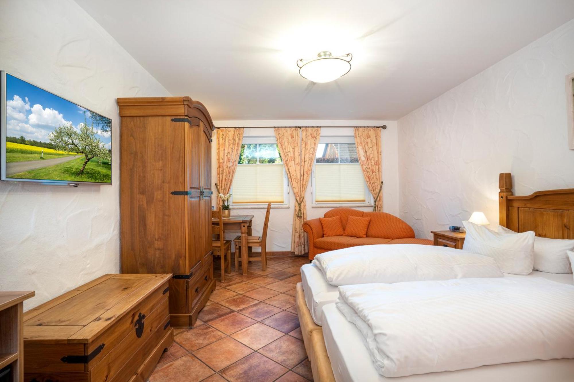 Hotel Zum Schlangenkoenig à Burg  Extérieur photo