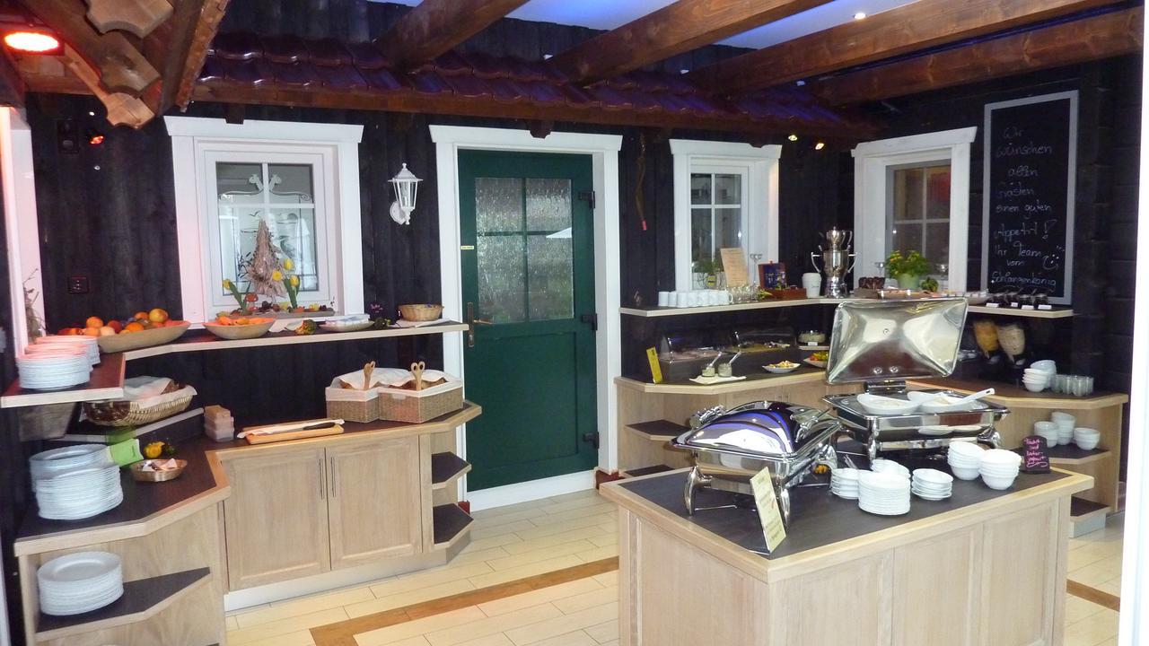 Hotel Zum Schlangenkoenig à Burg  Extérieur photo